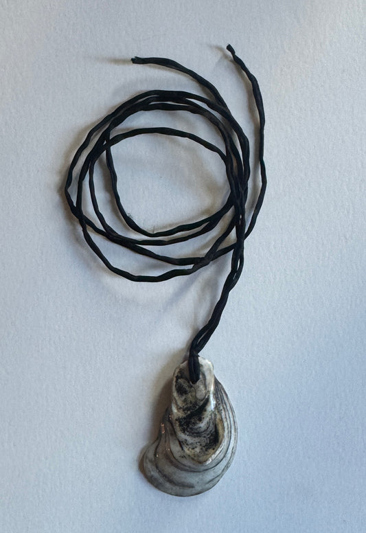 small oyster pendant